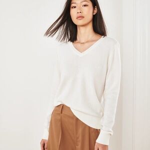 Quince Mongolian Cashmere V-Neck Sweater in Ivory